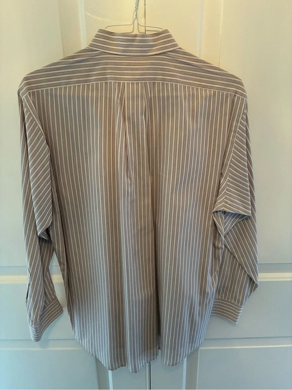 J. Crew Mens Vintage Long-Sleeve Stripe Spread Collar Shirt. Size 15 1/2-33.